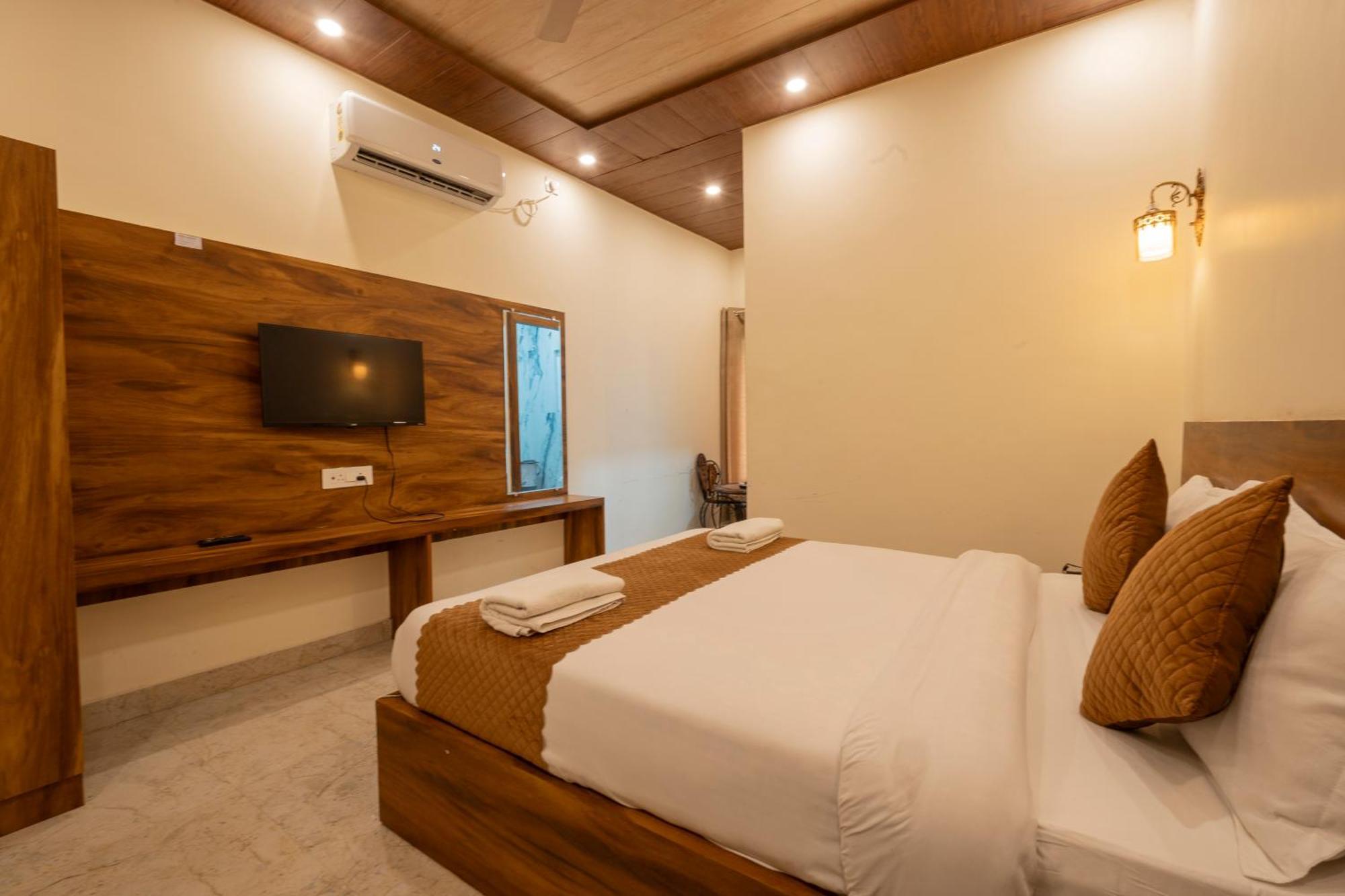 Hotel Ashoka Karol Bagh Delhi New Delhi